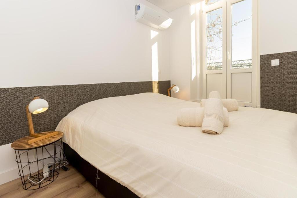 Oporto Modern Apartments - Campanha Train Station ภายนอก รูปภาพ